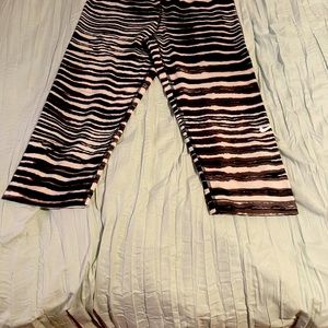 Nike capris Large